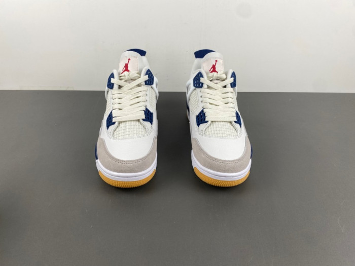Nike SB x Air Jordan 4 “Navy” DR5415-100