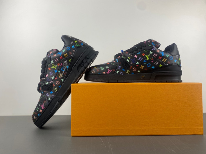 Louis Vuitton LV trainer X2 LV990326_2