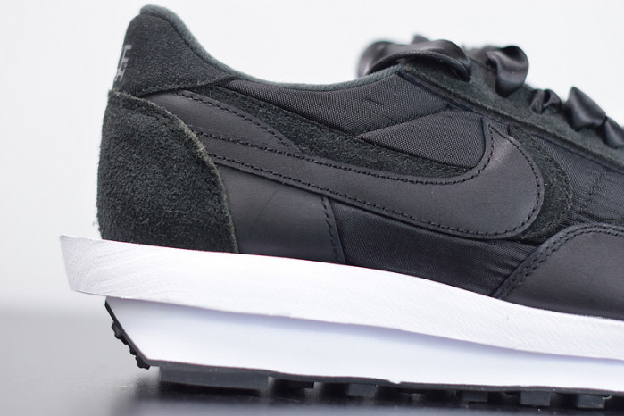nike ld waffle sacai black nylon bv0073-002
