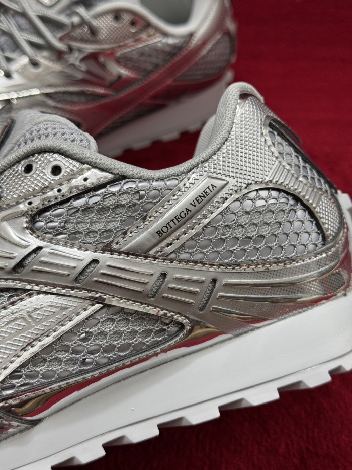 Bottega Veneta Orbit Silver bv25485