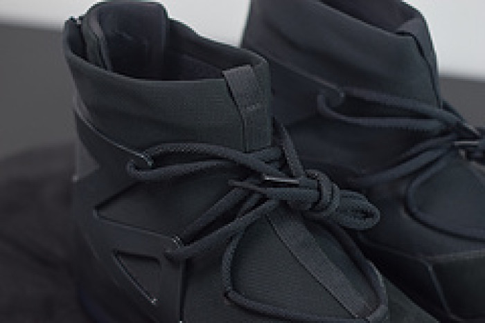 nike air fear of god 1 triple black ar4237-005