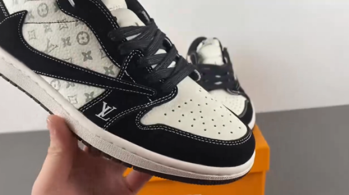 Louis Vuitton x Nike Air Force 1 Low MS99