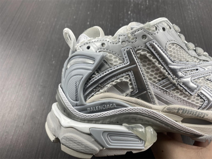 balcia track runner white grey silver