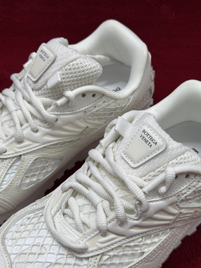 Bottega Veneta Orbit White bv25486