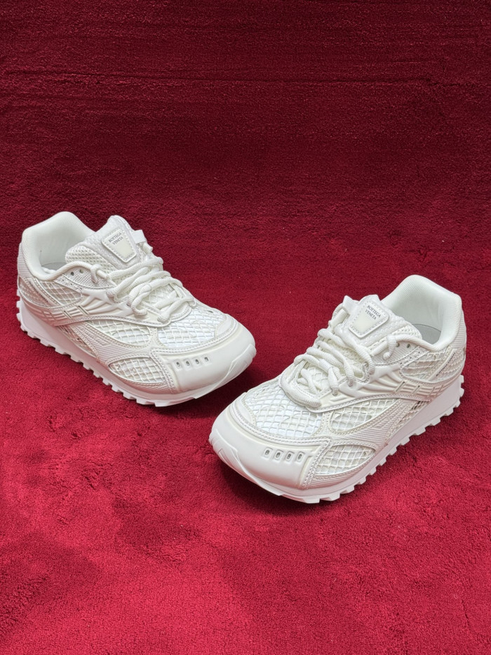 Bottega Veneta Orbit White bv25486