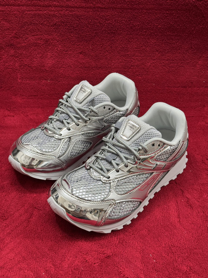 Bottega Veneta Orbit Silver bv25485