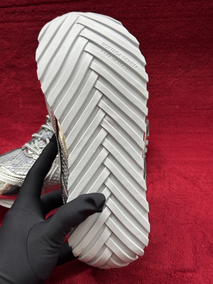 Bottega Veneta Orbit Silver bv25485