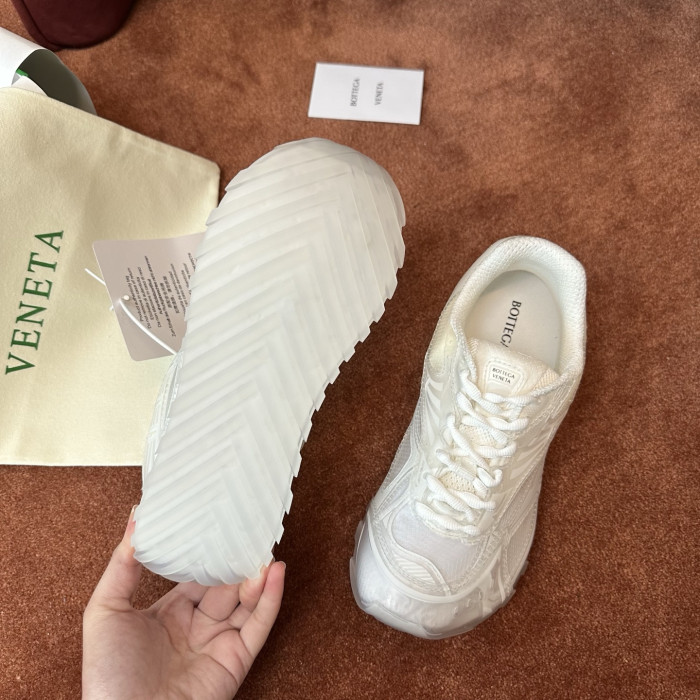 Bottega Veneta Orbit Runner White bv254810