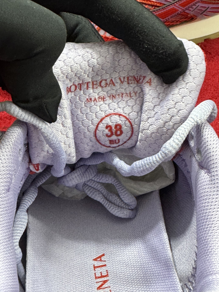 Bottega Veneta Orbit Red bv25483