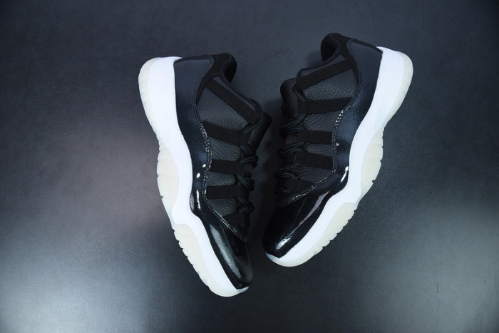airjordan 11 retro low “72-10” av2187-001