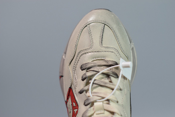 gci rhyton mouth g004