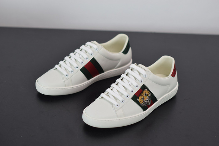 gci low top sneaker g019