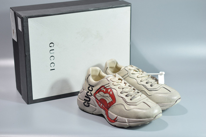 gci rhyton mouth g004