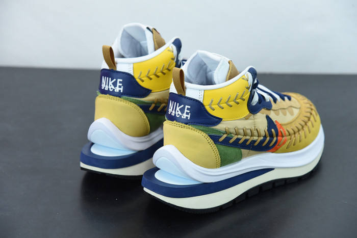 nike vaporwaffle sacai jean paul gaultier sesame blue dh9186-200