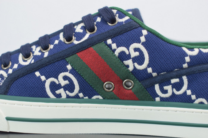 gci low top sneaker g020