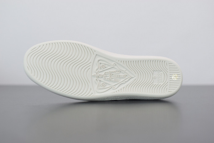 gci low top sneaker g019