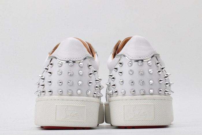 Ch**an louboutin