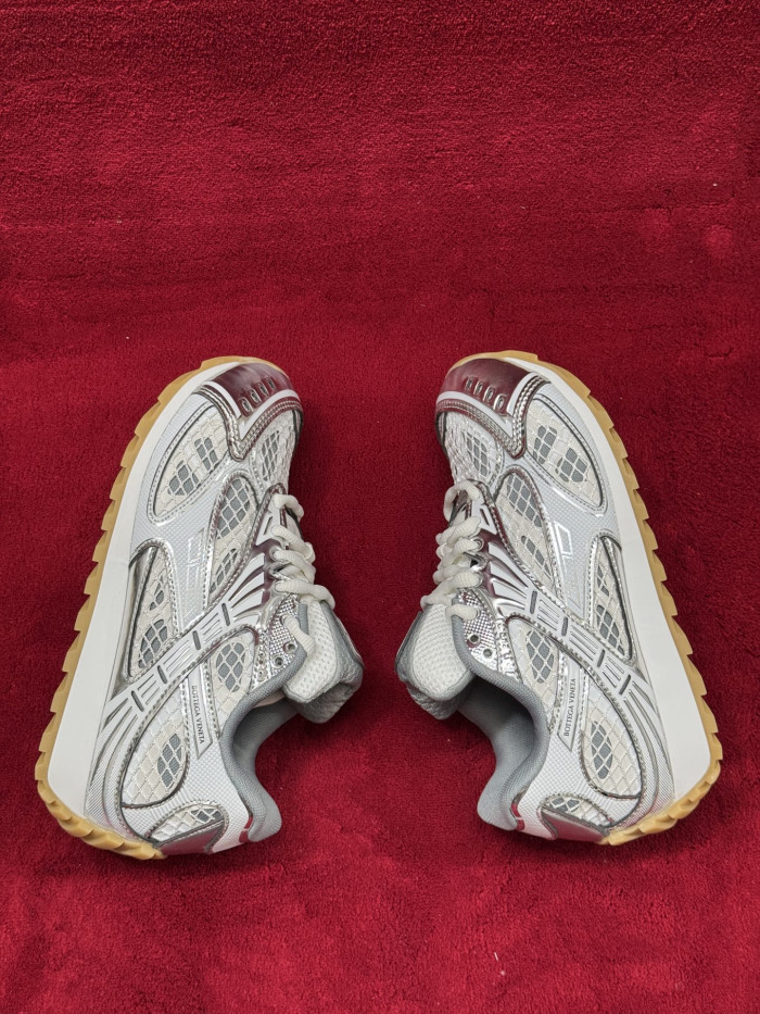 Bottega Veneta Orbit Silver White bv25481