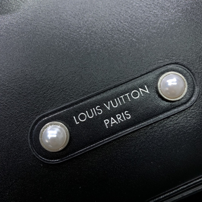 Louis Vuitton LV Monogram Black Noé Cargo Bucket bag M13985